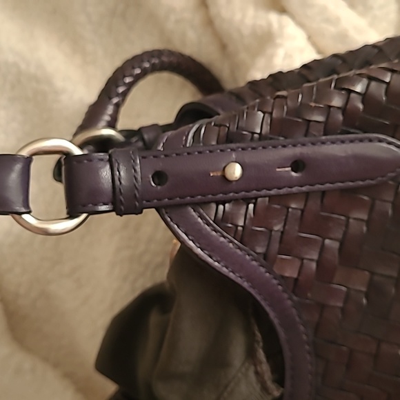 Cole Haan Genevieve Woven Triangle Plum
Leather Boho Chic Tote Satchel - Picture 7 of 16